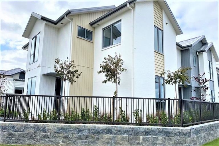 Photo of property in 94 Te Napi Drive, Takanini, 2112