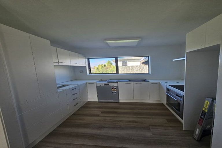 Photo of property in 2/12 Sherie Place, Howick, Auckland, 2014