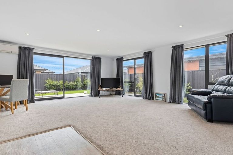 Photo of property in 10 Cleland Crescent, Kaiapoi, 7630