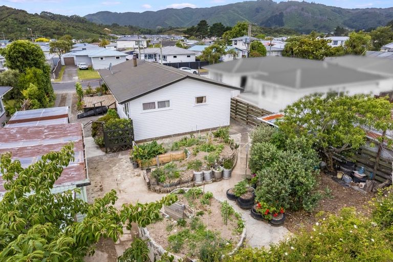 Photo of property in 31 Karamu Crescent, Wainuiomata, Lower Hutt, 5014