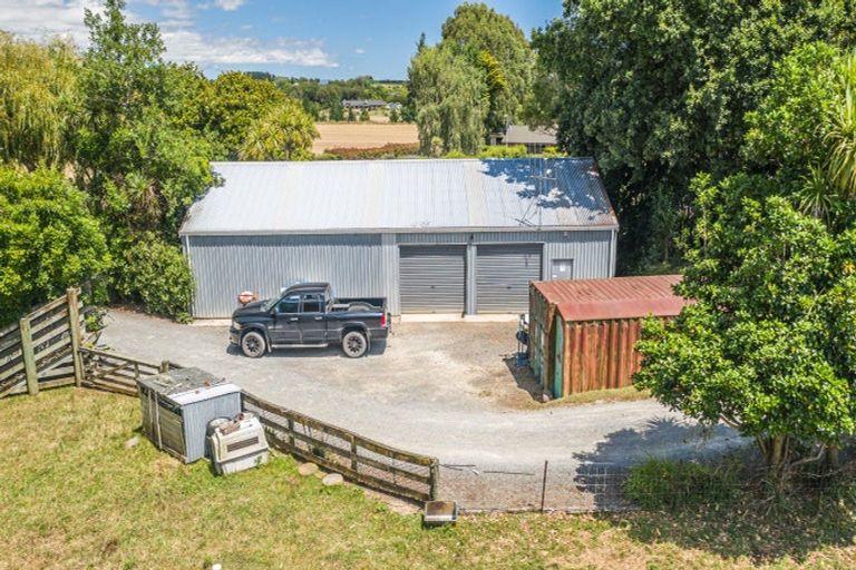 Photo of property in 120 Heatherlea Road West, Levin, 5575
