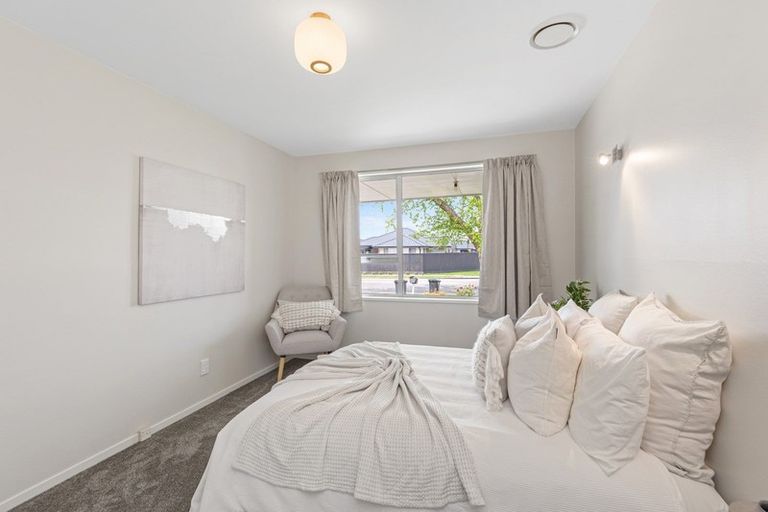 Photo of property in 15 Gardiners Road, Bishopdale, Christchurch, 8051