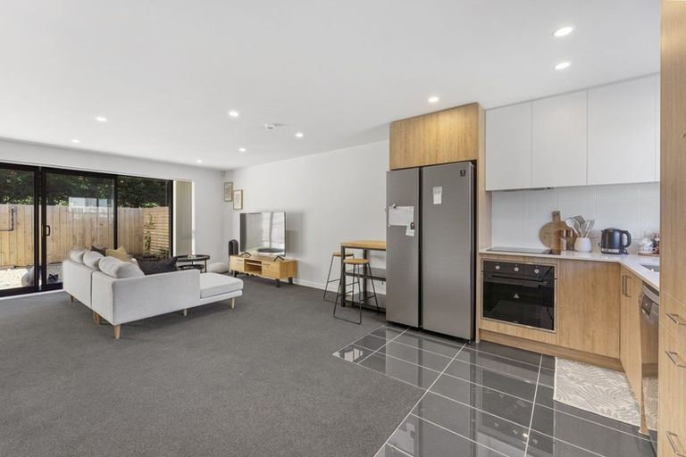 Photo of property in 170u4 Fraser Avenue, Johnsonville, Wellington, 6037