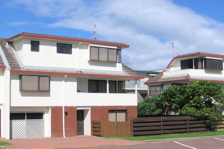 Photo of property in 45b Maunganui Road, Mount Maunganui, 3116