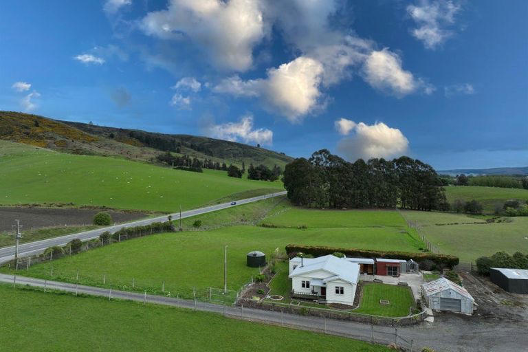 Photo of property in 856 Allanton-waihola Road, Allanton, Mosgiel, 9092