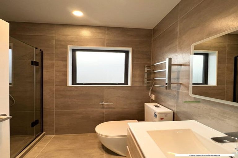 Photo of property in 42 Biokovo Street, Massey, Auckland, 0614