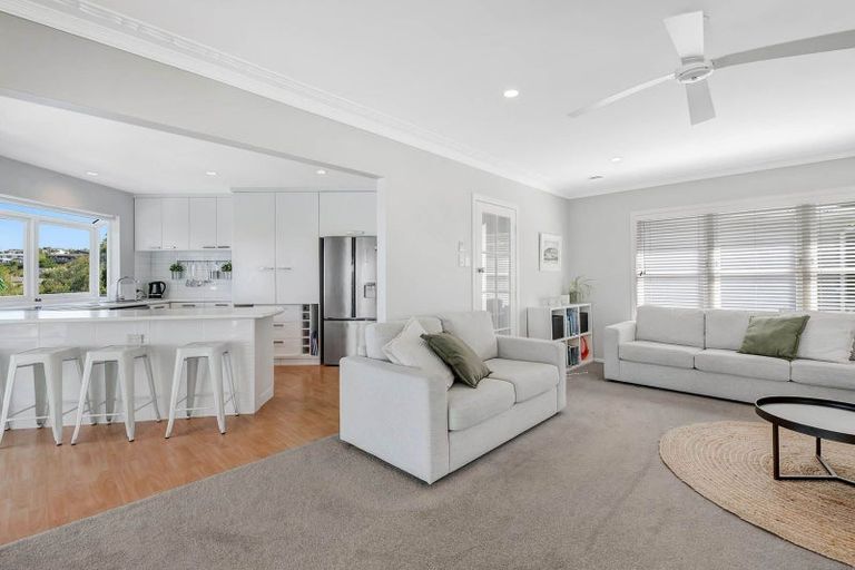 Photo of property in 11 Swann Beach Road, Stanmore Bay, Whangaparaoa, 0932