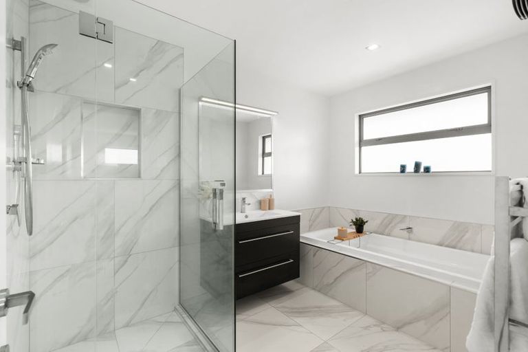 Photo of property in 1 Canter Lane, Aidanfield, Christchurch, 8025