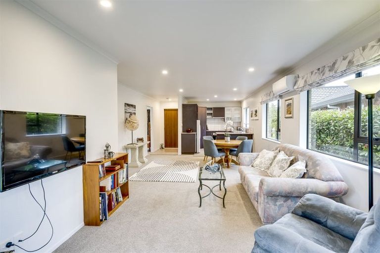 Photo of property in Parkvale Estate, 7/7 Howard Street, Parkvale, Hastings, 4122