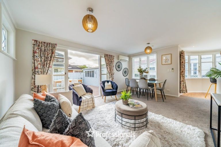 Photo of property in 1/55 Pohutukawa Street, Woburn, Lower Hutt, 5010