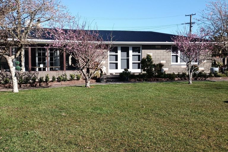 Photo of property in 57 Lyndhurst Street, Westport, 7825