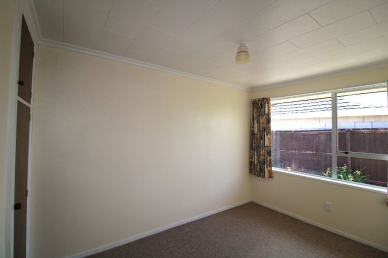 Photo of property in 1/5 Argo Place, Casebrook, Christchurch, 8051