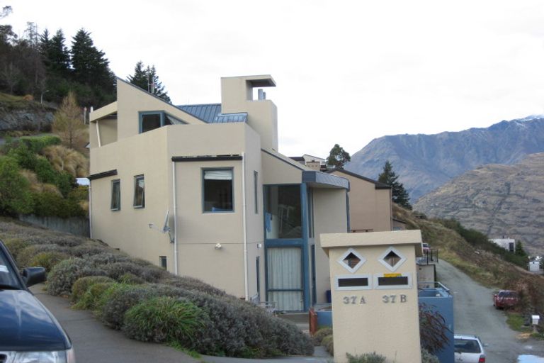 Photo of property in 37b Wakatipu Heights, Queenstown, 9300