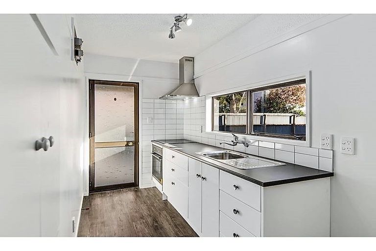 Photo of property in 2/23 Geraldine Street, Edgeware, Christchurch, 8013