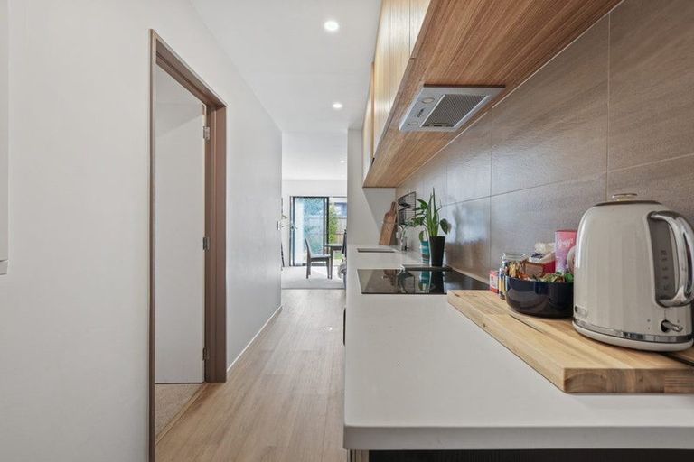 Photo of property in 2/15 Bunyan Street, Waltham, Christchurch, 8023