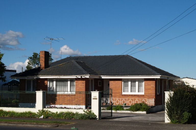 Photo of property in 430 Massey Road, Mangere East, Auckland, 2024