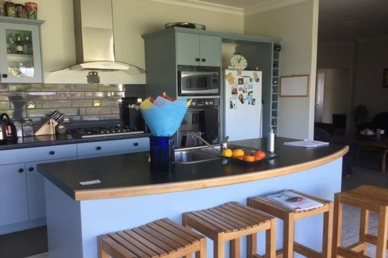 Photo of property in 25 Merriman Place, Pyes Pa, Tauranga, 3112