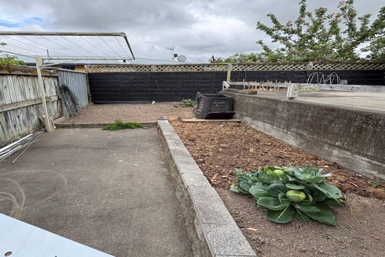 Photo of property in 2a Selwyn Road, Havelock North, 4130