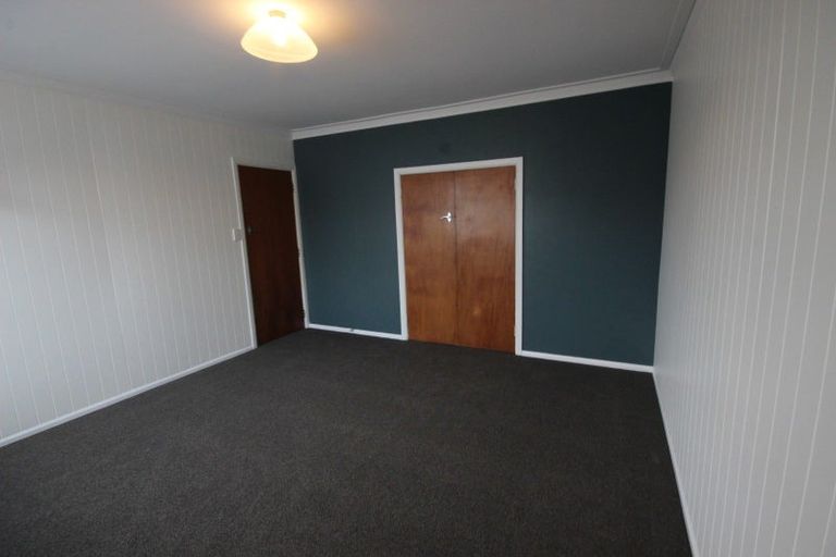 Photo of property in 48 Sheffield Street, Awapuni, Palmerston North, 4412