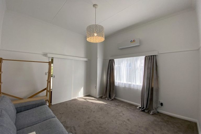 Photo of property in 2/7 Blucher Avenue, Newtown, Wellington, 6021