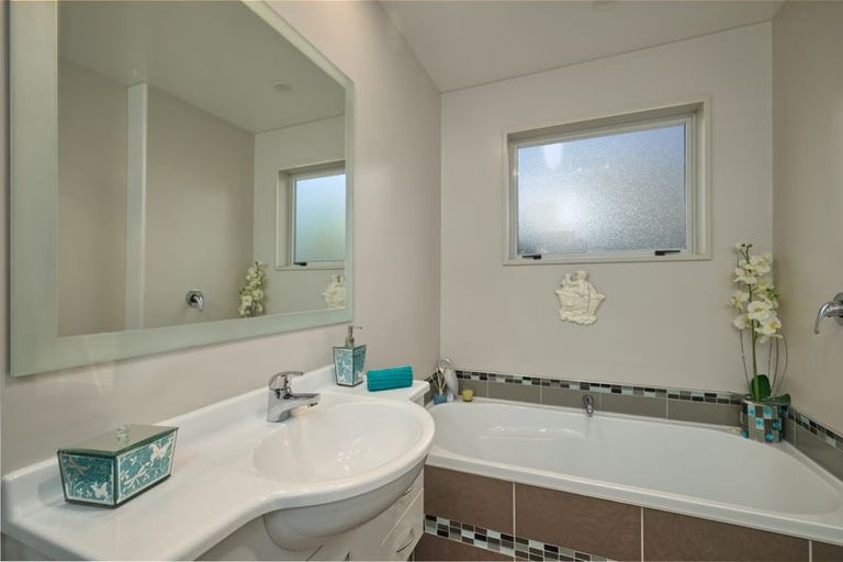 Photo of property in 40 Kotuku Road, South Bay, Kaikoura, 7300