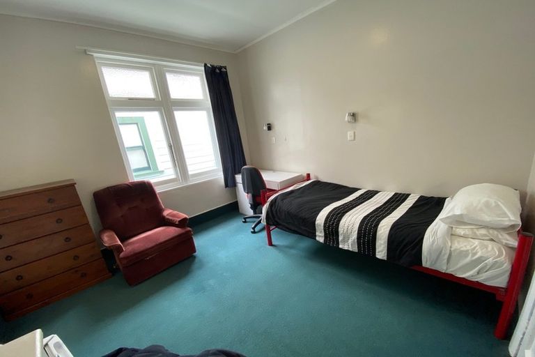 Photo of property in Rowena Hostel, 61 Ellice Street, Mount Victoria, Wellington, 6011