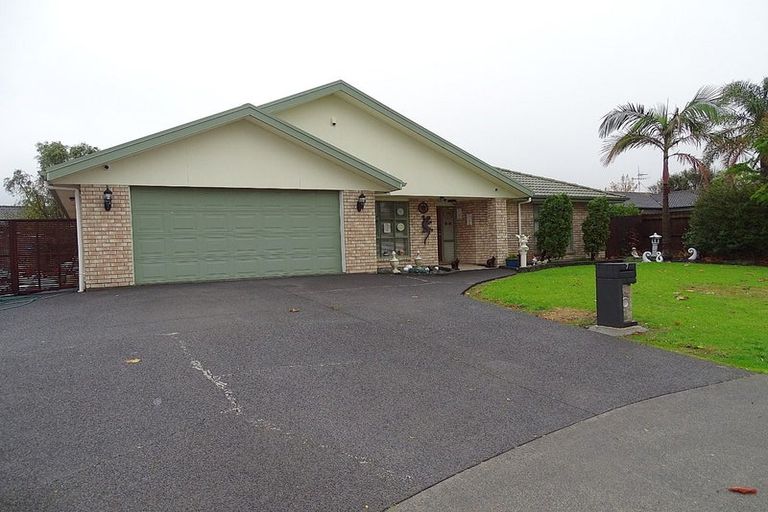 Photo of property in 7 Belcoo Crescent, East Tamaki, Auckland, 2013