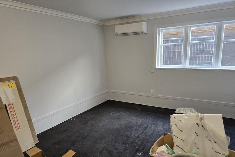 Photo of property in 70 Clevedon Road, Papakura, 2110