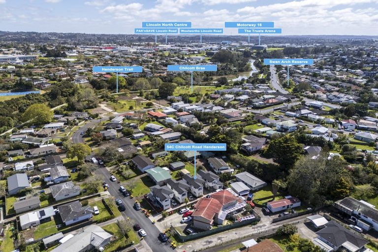Photo of property in 54c Chilcott Road, Henderson, Auckland, 0612