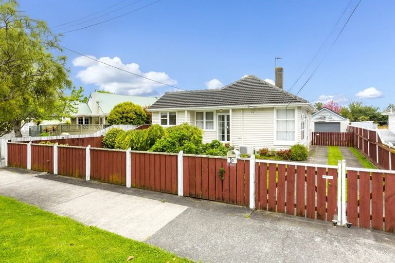 Photo of property in 35 Milton Street, Trentham, Upper Hutt, 5018