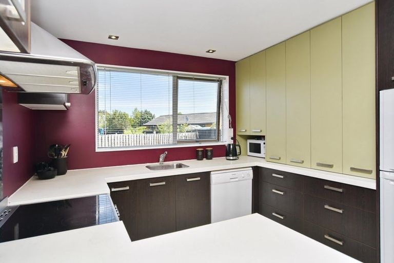 Photo of property in 10 Martyn Street, Rangiora, 7400