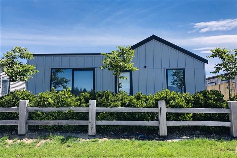 Photo of property in 26 Glen Dene Crescent, Wanaka, 9305