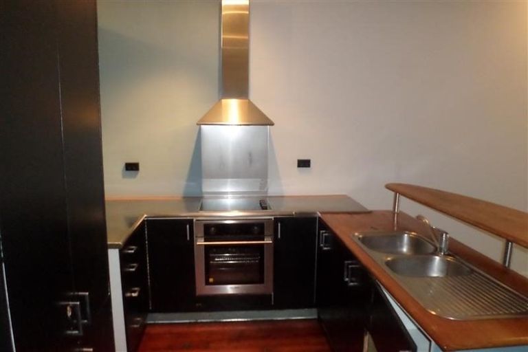Photo of property in 2/20 Egmont Street, Te Aro, Wellington, 6011