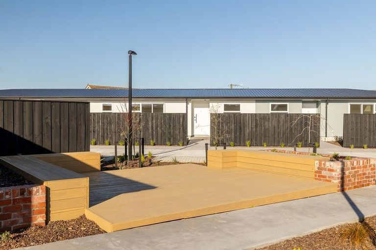 Photo of property in 13/9c Cuffs Road, Wainoni, Christchurch, 8061