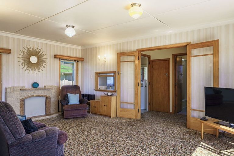 Photo of property in 33 Wharerangi Road, Tamatea, Napier, 4112