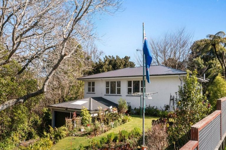 Photo of property in 1 High Road, Hawera, 4610