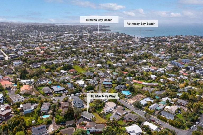 Photo of property in 18 Macnay Way, Murrays Bay, Auckland, 0630