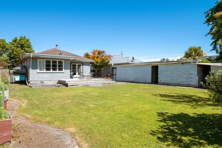 Photo of property in 14 Kenwyn Avenue, St Albans, Christchurch, 8052