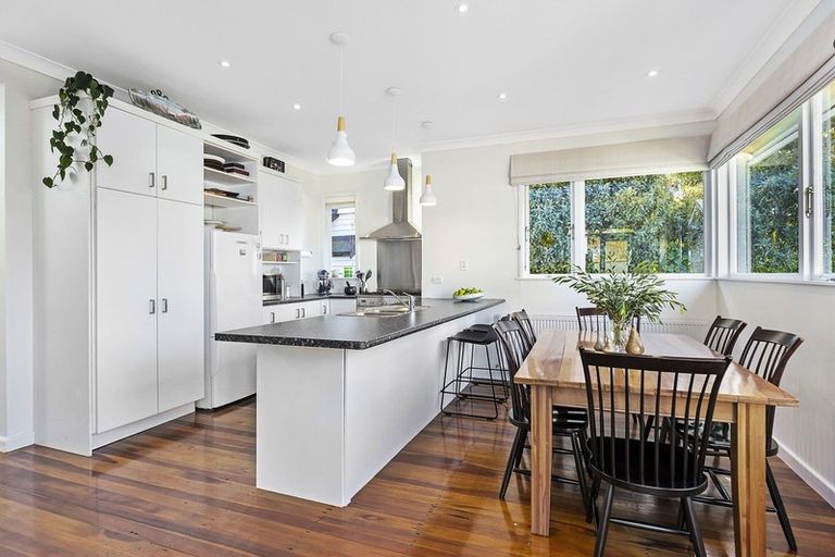 Photo of property in 61 Falkirk Avenue, Seatoun, Wellington, 6022