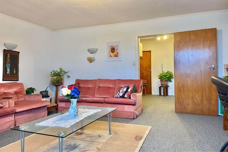 Photo of property in 32 Callis Avenue, Opaheke, Papakura, 2113