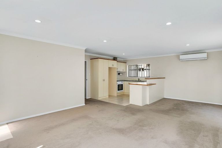 Photo of property in 165a Portage Road, New Lynn, Auckland, 0600
