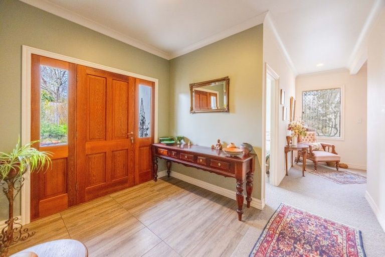 Photo of property in 17 Smith Street, Waipukurau, 4200