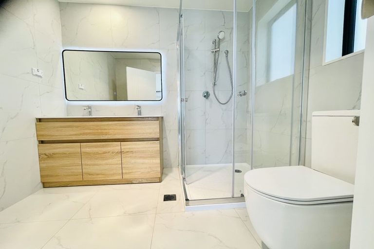 Photo of property in 20 Rorotu Avenue, Karaka, 2113