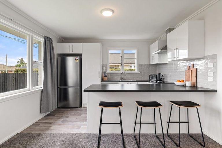 Photo of property in 2/1c Riwai Street, Templeton, Christchurch, 8042