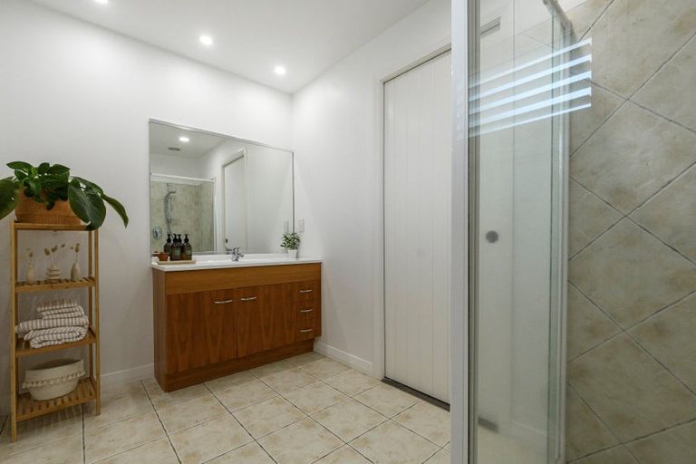 Photo of property in 60r Carmichael Road, Bethlehem, Tauranga, 3110