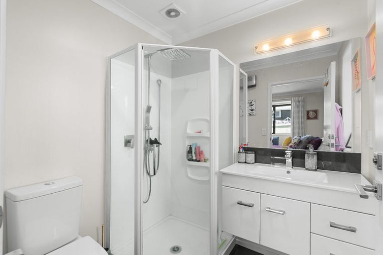 Photo of property in 396 Bower Avenue, Parklands, Christchurch, 8083