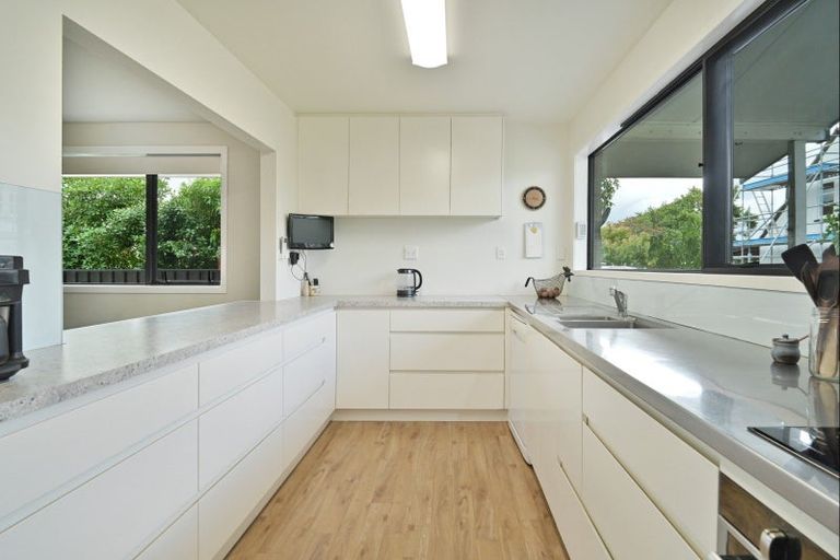 Photo of property in 45 Plassey Street, Havelock North, 4130
