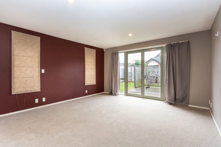 Photo of property in 16 Coppinger Terrace, Aidanfield, Christchurch, 8025