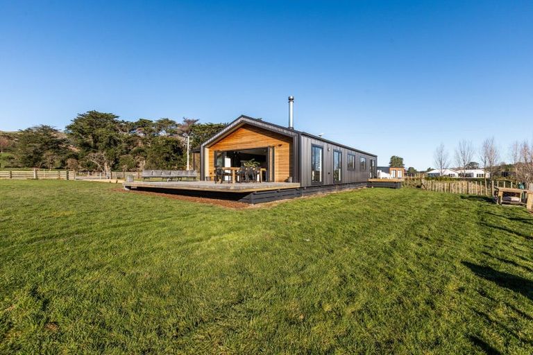 Photo of property in 2480 Kahuranaki Road, Elsthorpe, Havelock North, 4295