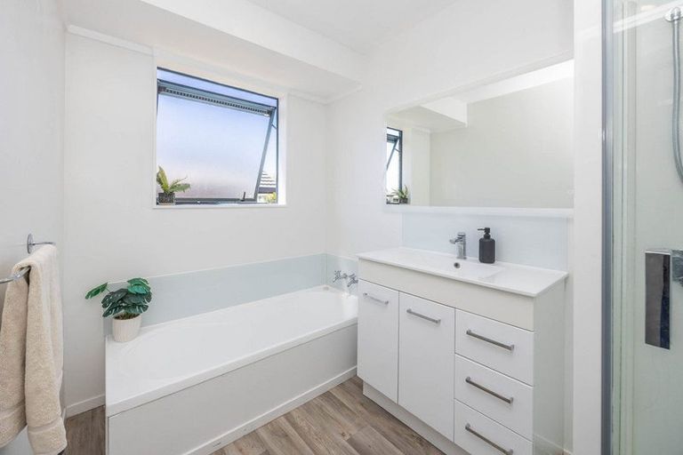 Photo of property in 3 Lloyd Drive, Nawton, Hamilton, 3200